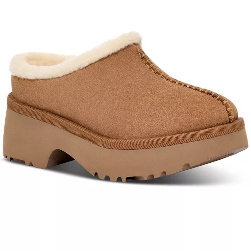 UGG New Heights Cozy Clog